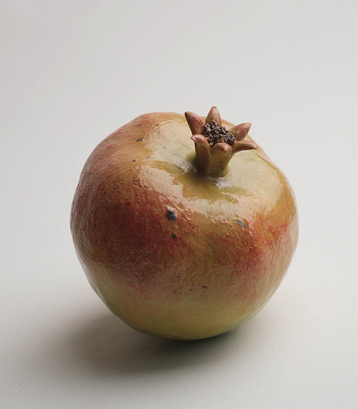微信图片_20260510233607_91_198 Fake Fruit Handmade Ceramic Apple Ceramic fruit decor - Image 1